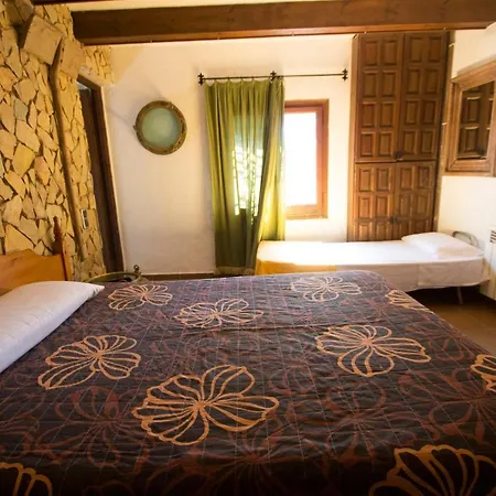 Caules Sleeps 23 Pool Air Con Wifi Villa