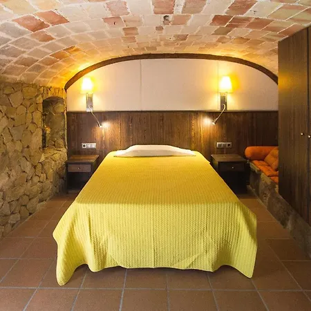 Caules Sleeps 23 Pool Air Con Wifi Villa Lloret de Mar