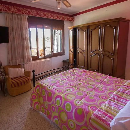 Caules Sleeps 23 Pool Air Con Wifi 료렛 드 마르